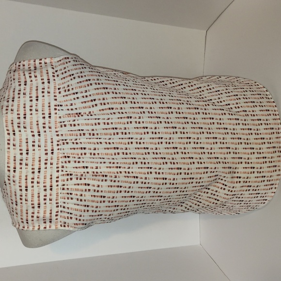 WHBM sleeveless top w/faux wrap draped front Size 2 - Picture 2 of 7